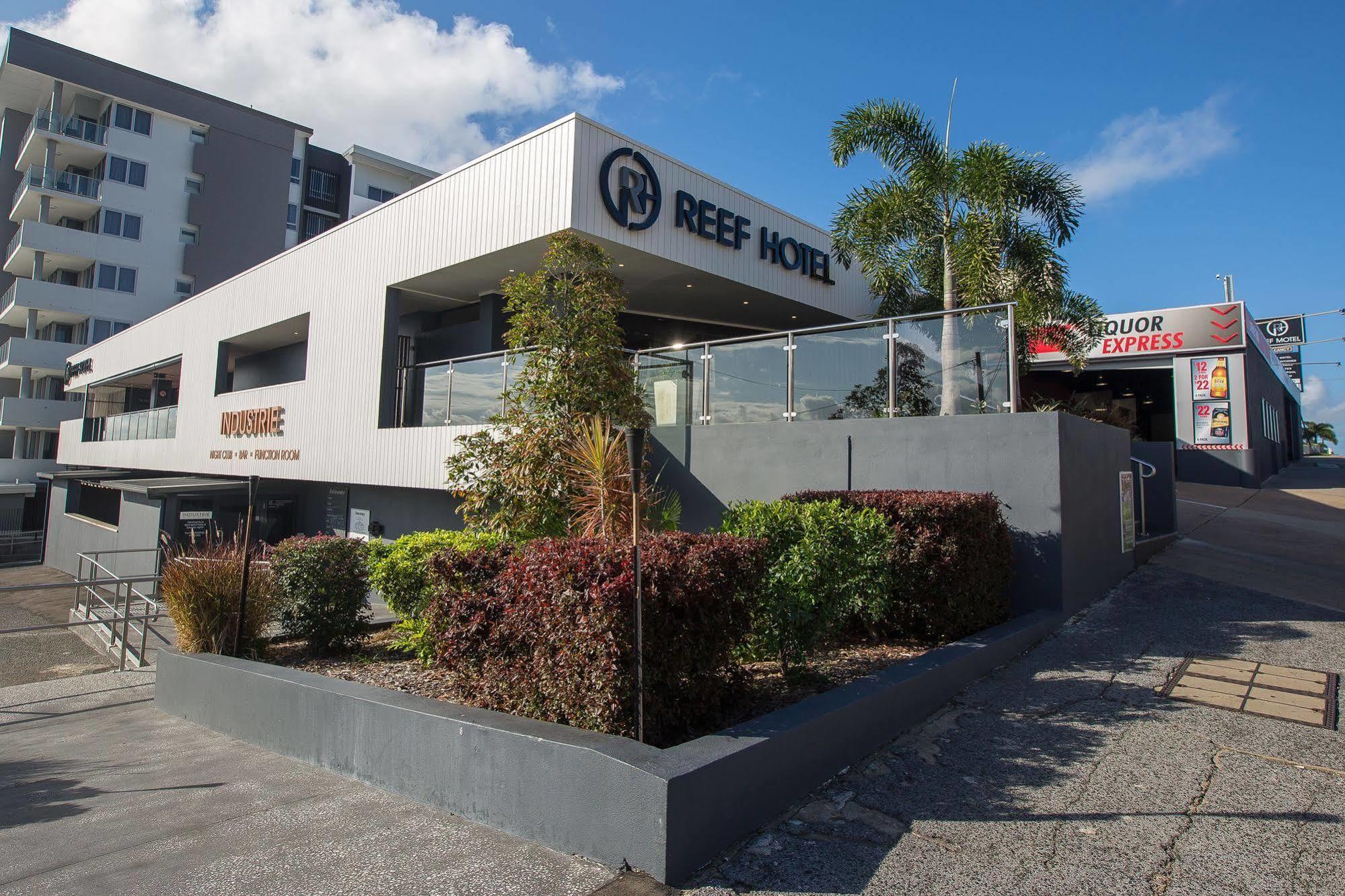 Gladstone Reef Hotel Motel מראה חיצוני תמונה