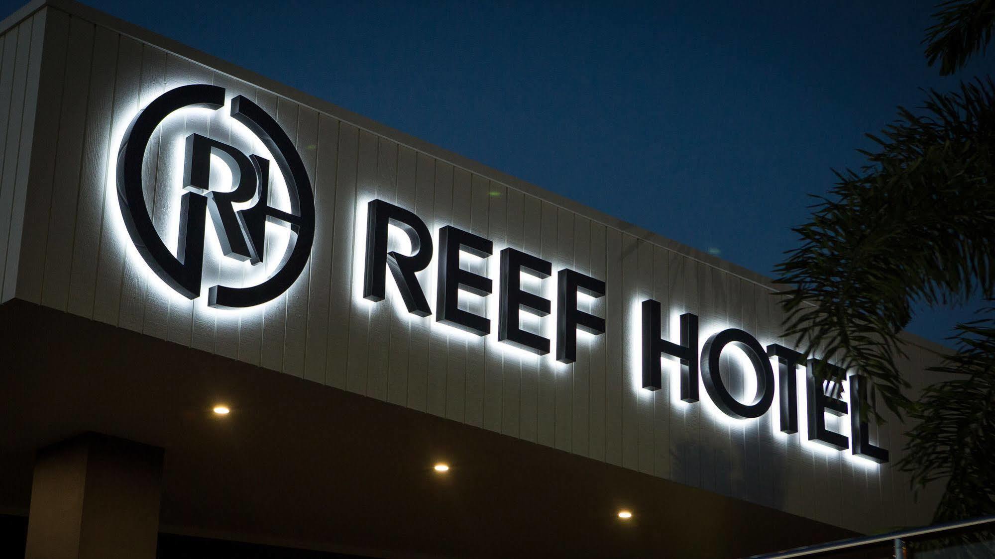 Gladstone Reef Hotel Motel מראה חיצוני תמונה